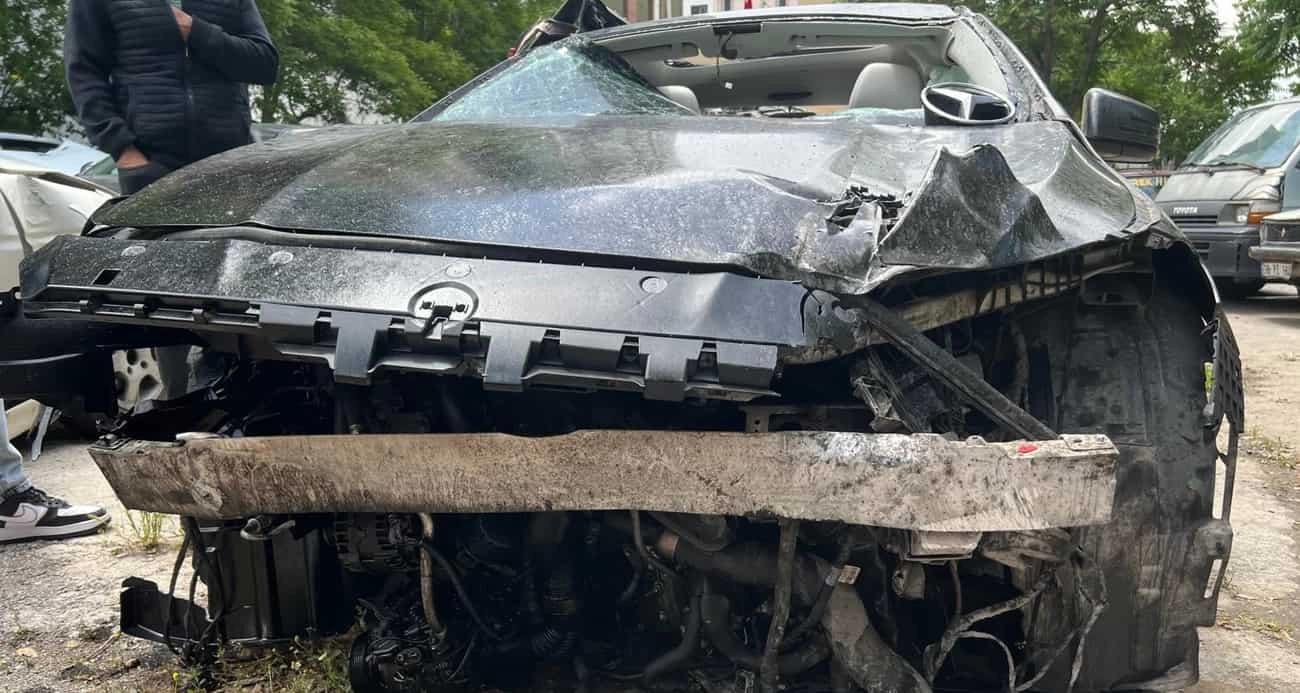 Aracını servise götürdü, başına gelmeyen kalmadı
