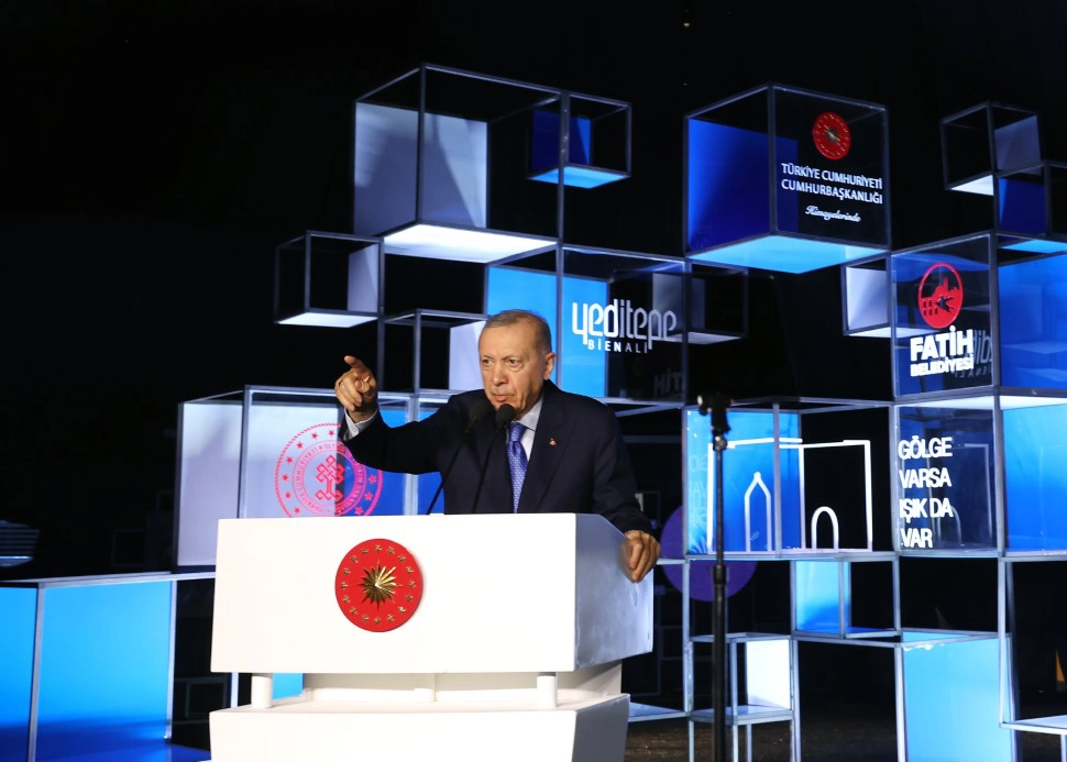 Cumhurbaşkanı Erdoğan: "Kendini ülkenin yegane sahibi zanneden bir avuç zorbanın taşkınlıklarına eyvallah etmedik"