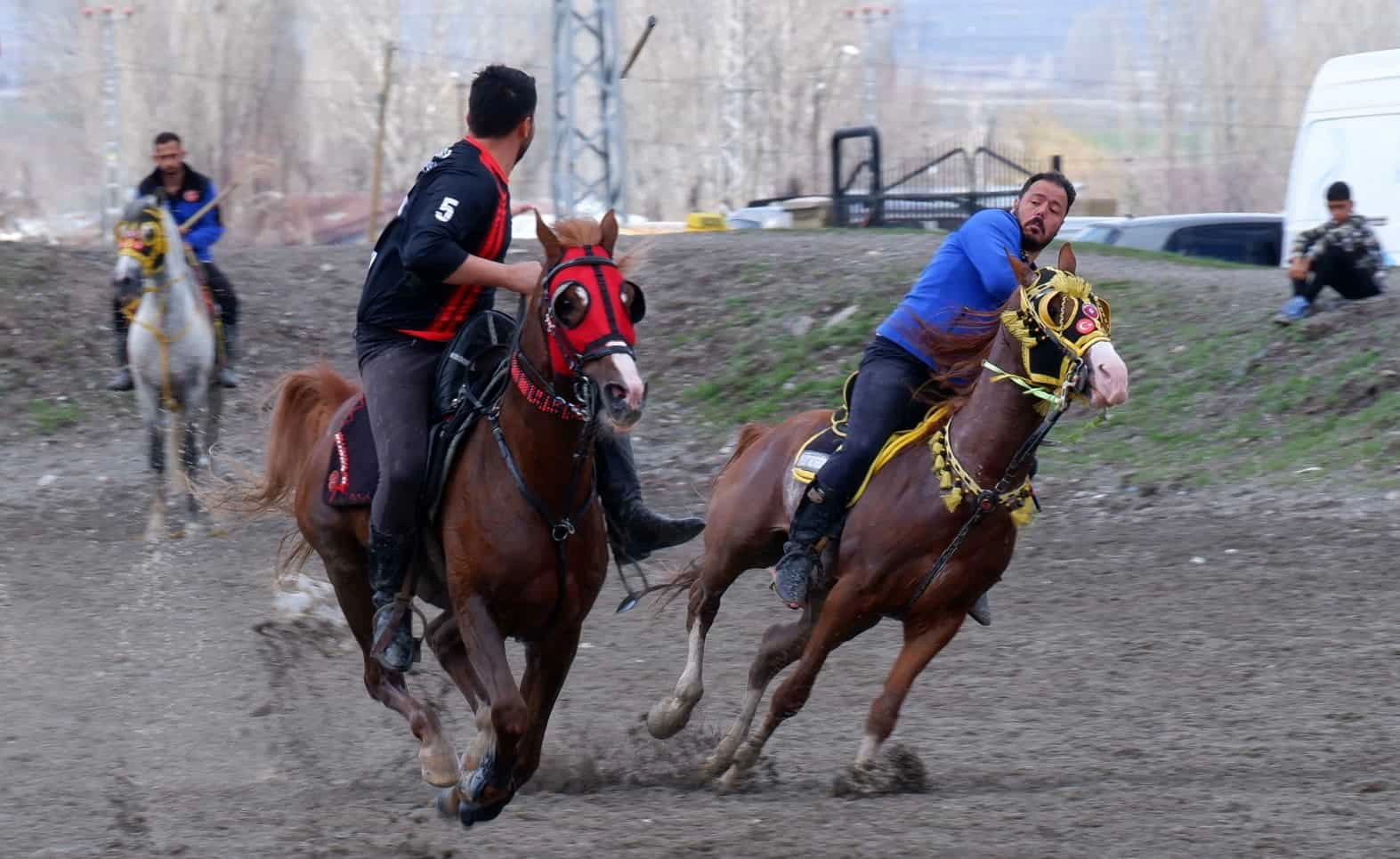 Erzurum’da asırlardan bu yana devam eden ata sporu