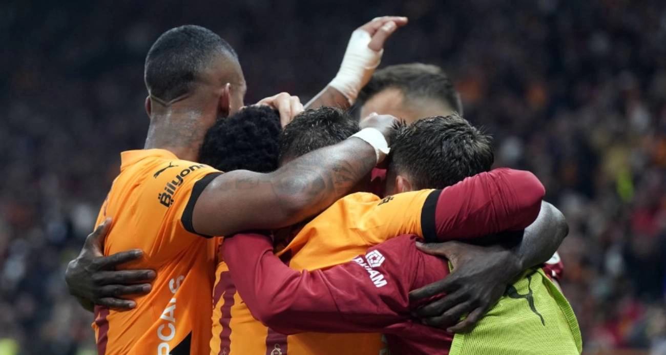 Galatasaray evindeki yenilmezliğini 15’e çıkardı