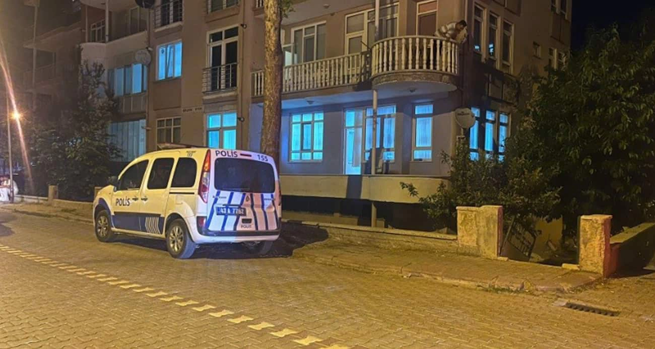 Kütahya’da 15 yaşındaki çocuk, silahla oynarken ablasını vurdu