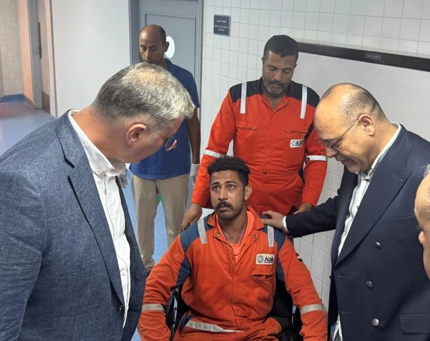 Süveyş Körfezi'nde sondaj gemisi battı: 4 ölü, 3 kayıp