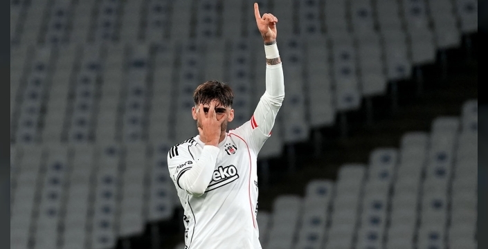 Beşiktaş kulübeden yeterince katkı alamadı