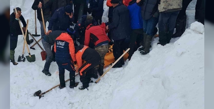 Artvin’de çığ altındaki Bülent Gezer’in cansız bedeni 4 ay sonra kar altından çıkarıldı