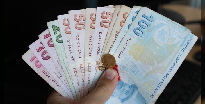 Emeklilerin bayram ikramiyelerinin hesaplara yatacağı tarih belli oldu