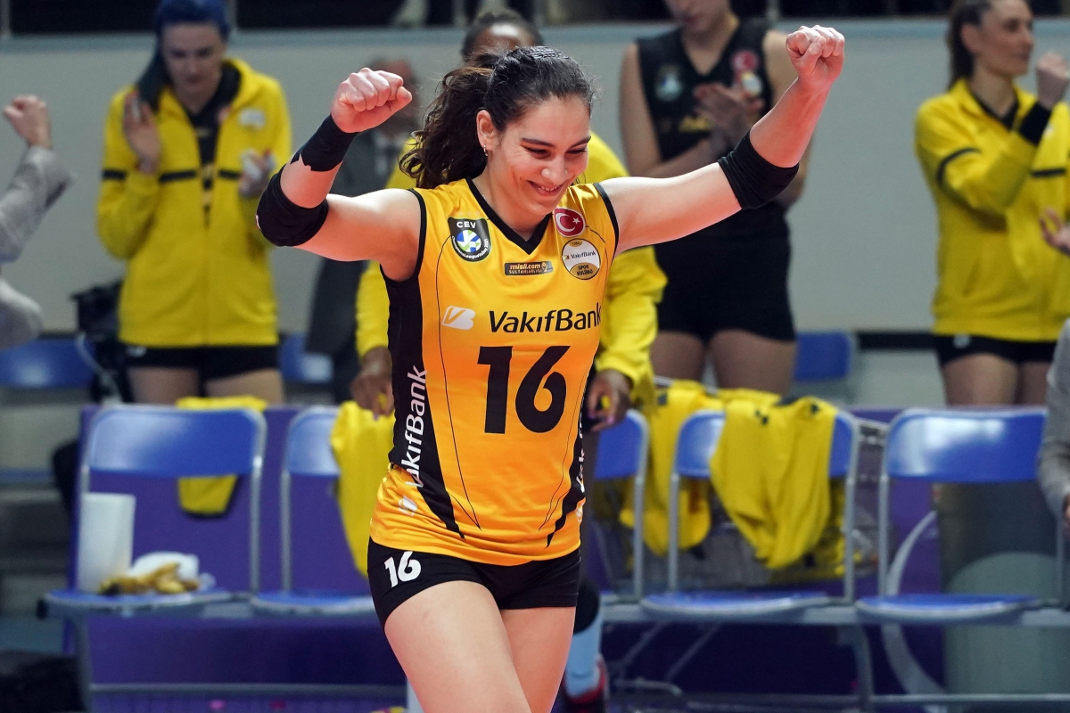 Aylin Acar: