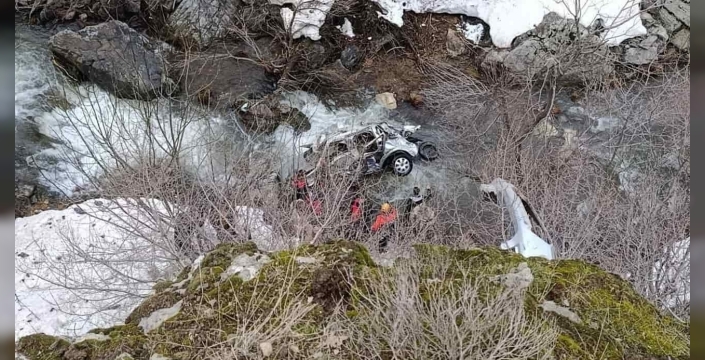 Bitlis Güroymak’ta feci kaza: 3 ölü, 5 ağır yaralı